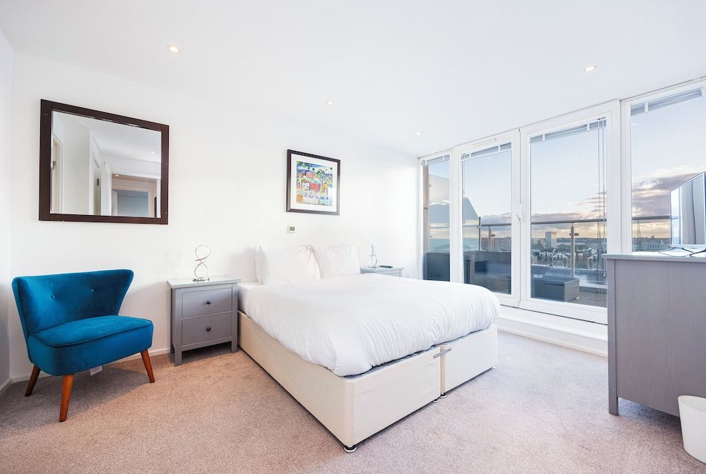 Cosy Corner Apartment Near to Excel