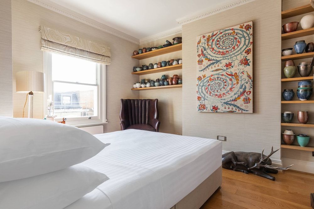 Apartment (4 Bedrooms)