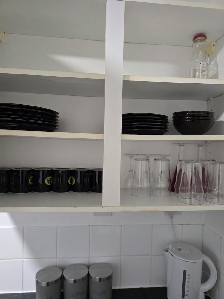 Emerald Apartment With Triple A Star Proximity