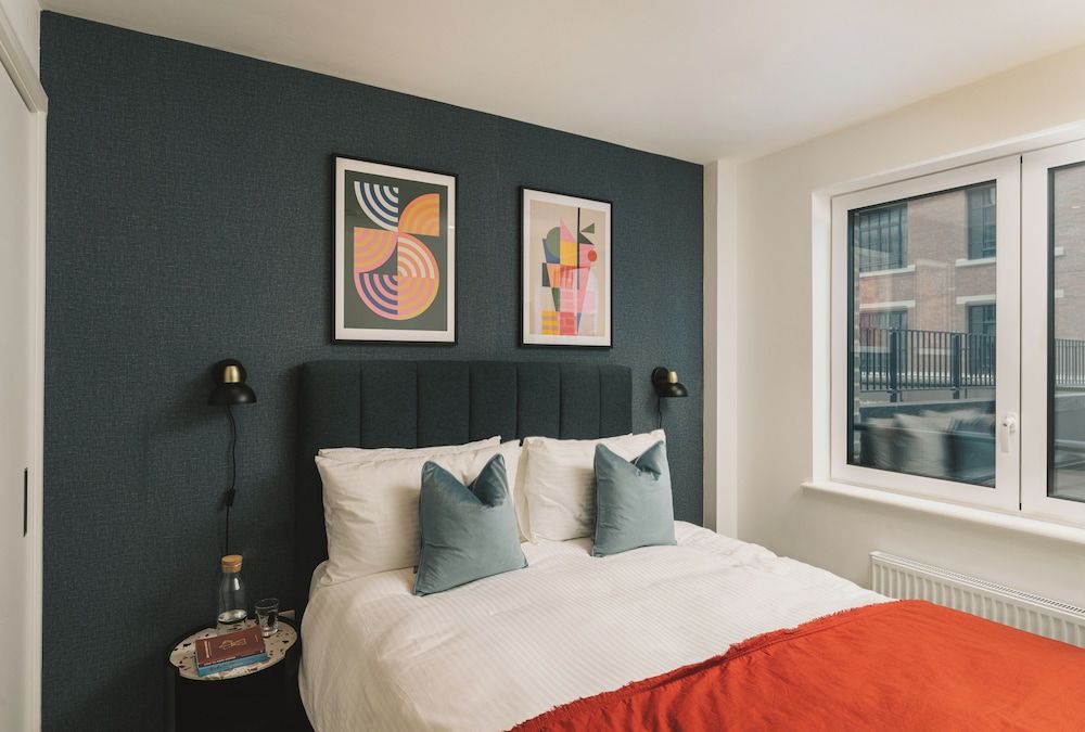 Roomy Studio