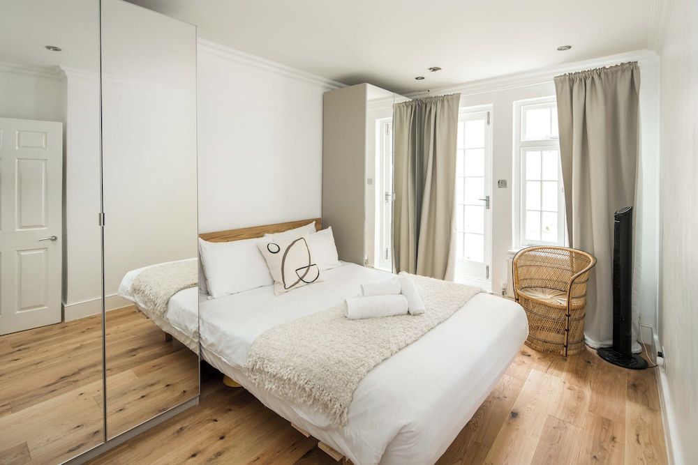 Basic Apartment