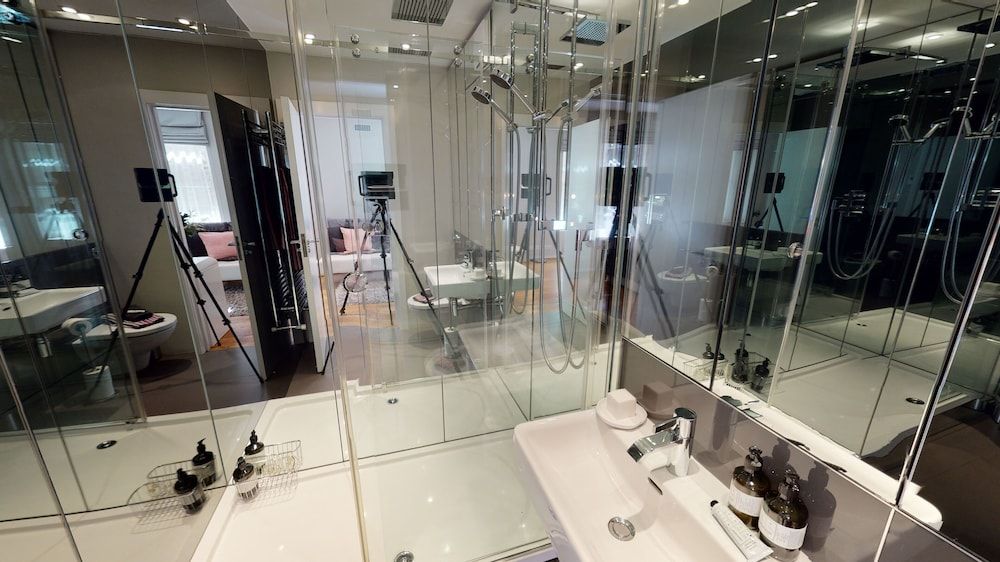 The Harrington - Gloucester Road - 3 Harrington Gardens Flat 6 2