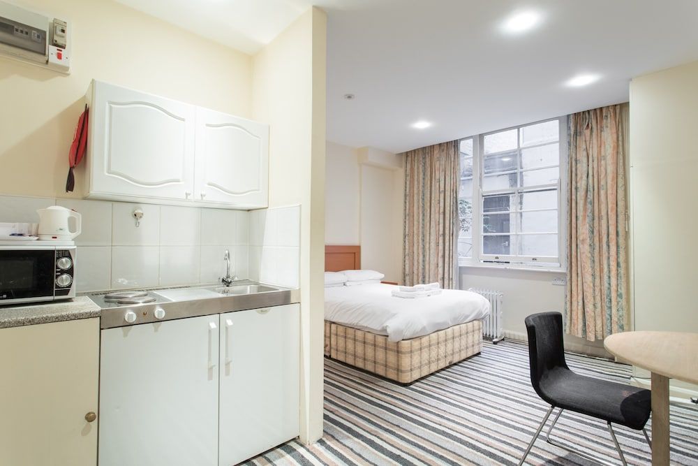 Studio, Ensuite (Double Lower Floor)