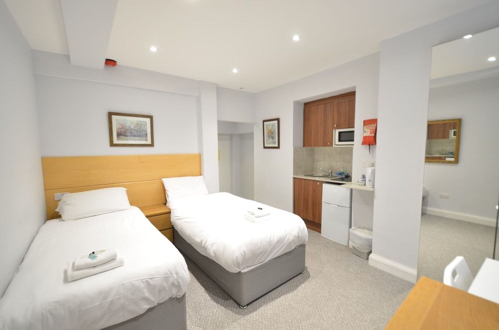 Studio, Ensuite (Twin Lower Floor)