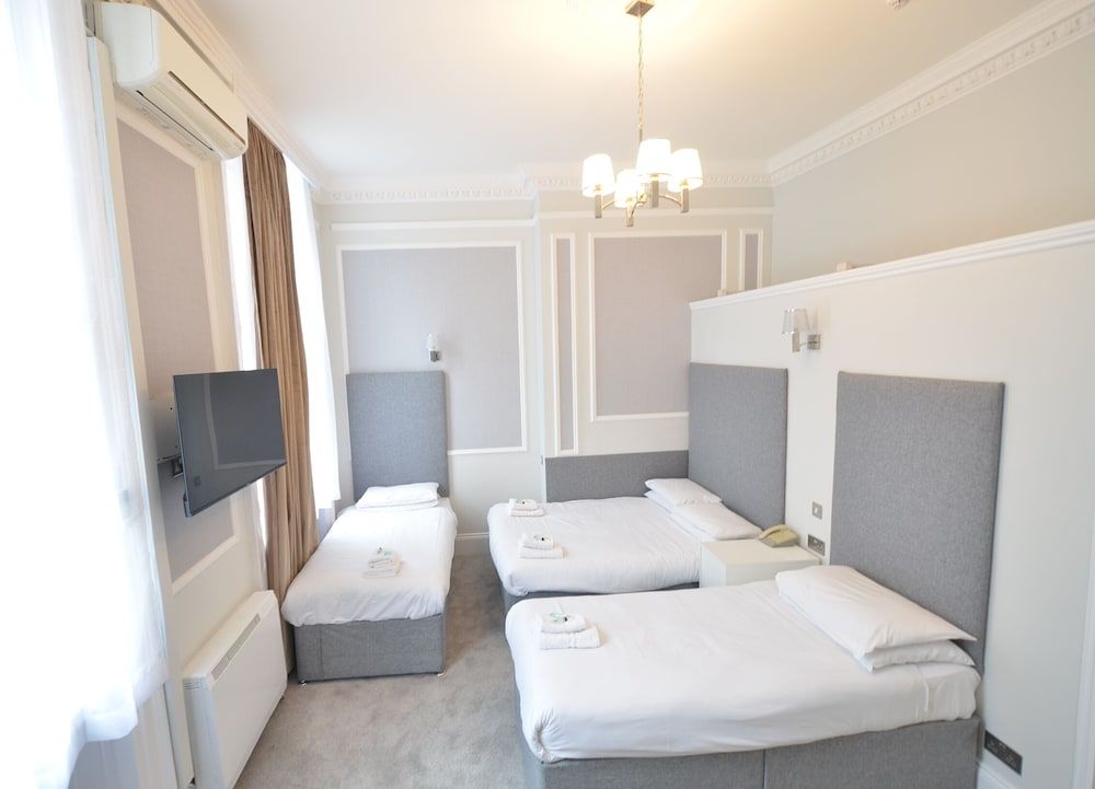 Family Studio, Ensuite