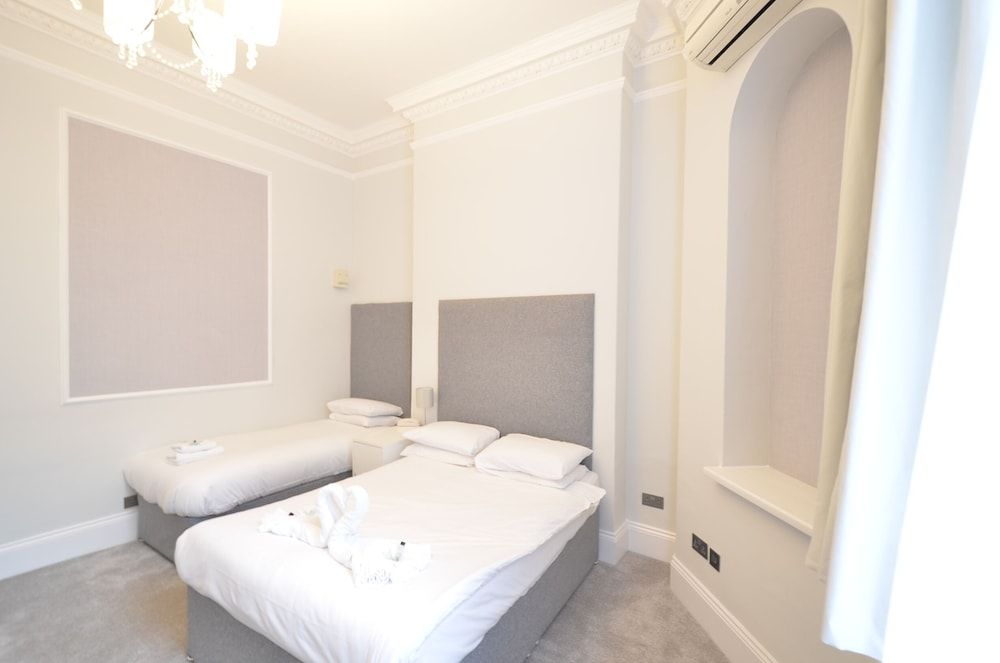 Studio, Ensuite, Courtyard View (Triple Air-condition)
