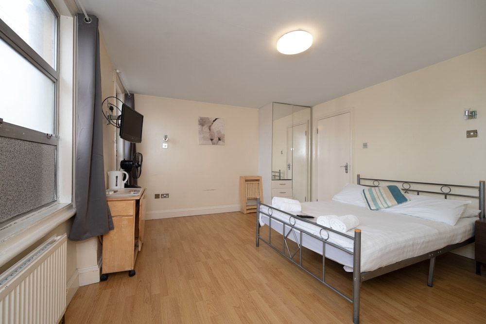 Double Room, Private Bathroom