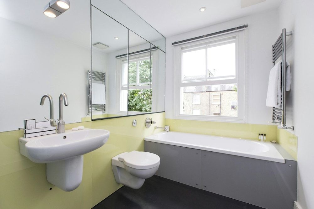 Leamington Road Villas II by Onefinestay Apartment (4 Bedrooms) 12