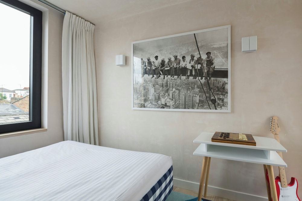 Apartment (5 Bedrooms)