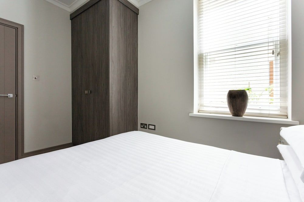 Apartment (2 Bedrooms)
