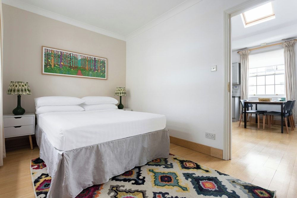 Apartment (2 Bedrooms)
