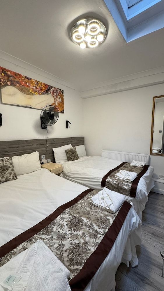 Economy Quadruple Room