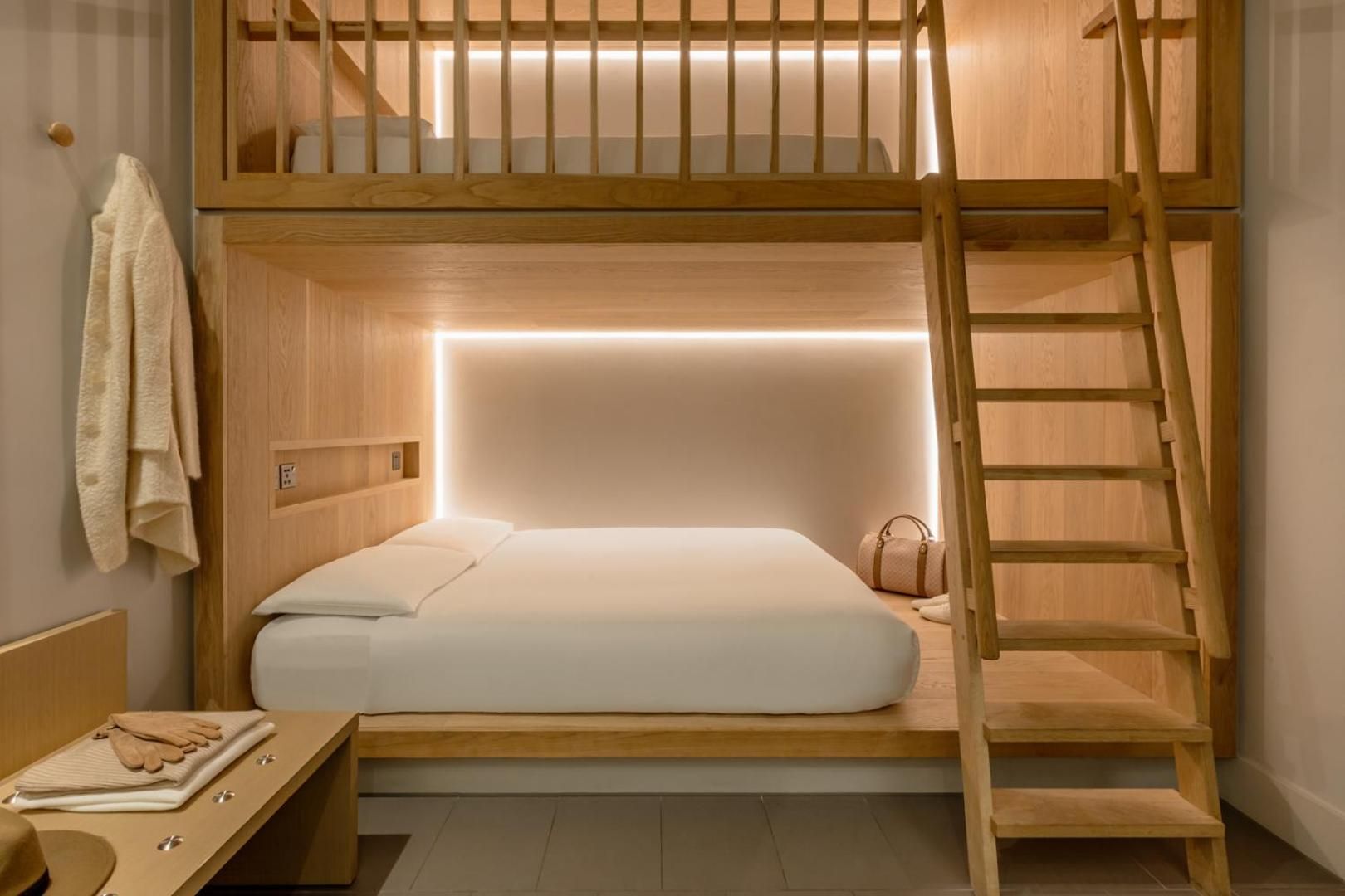 Cocoon Room with 2 Double Beds