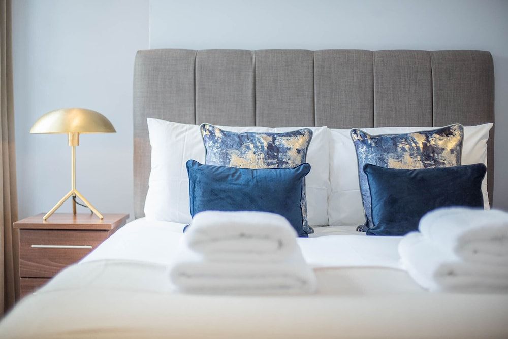 Mayfair by CAPITAL Design Apartment 4