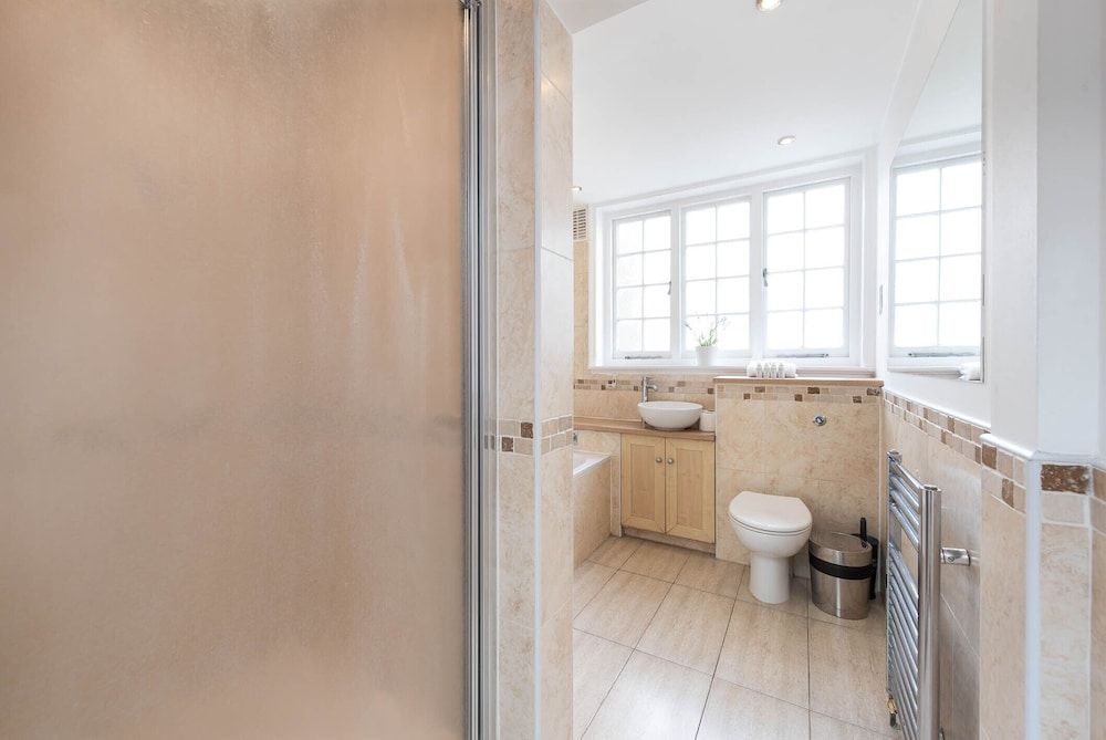 Mayfair by CAPITAL Design Apartment 8