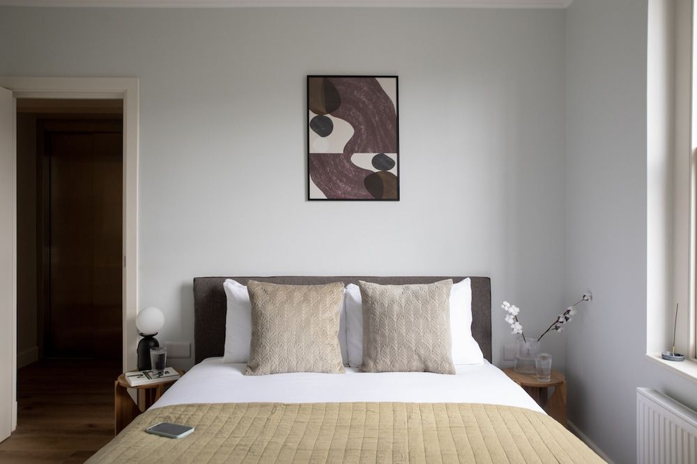 Panoramic Apartment (Family Apartment•2 Bedrooms & Balcony)