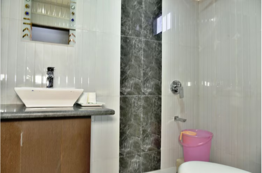 Hotel Akash - Luxury Hotel In McLeodganj Standard Room 3