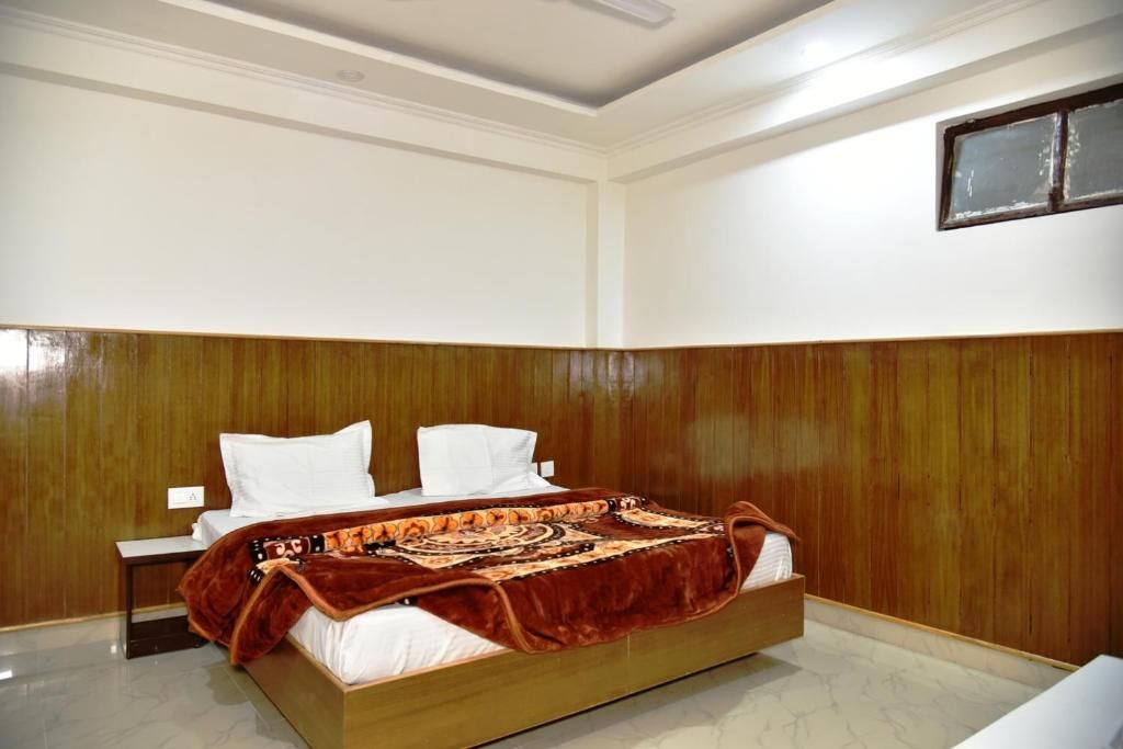 Family Suite with Kitchen