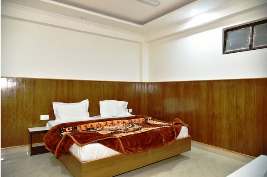 Hotel Akash - Luxury Hotel In McLeodganj Standard Room