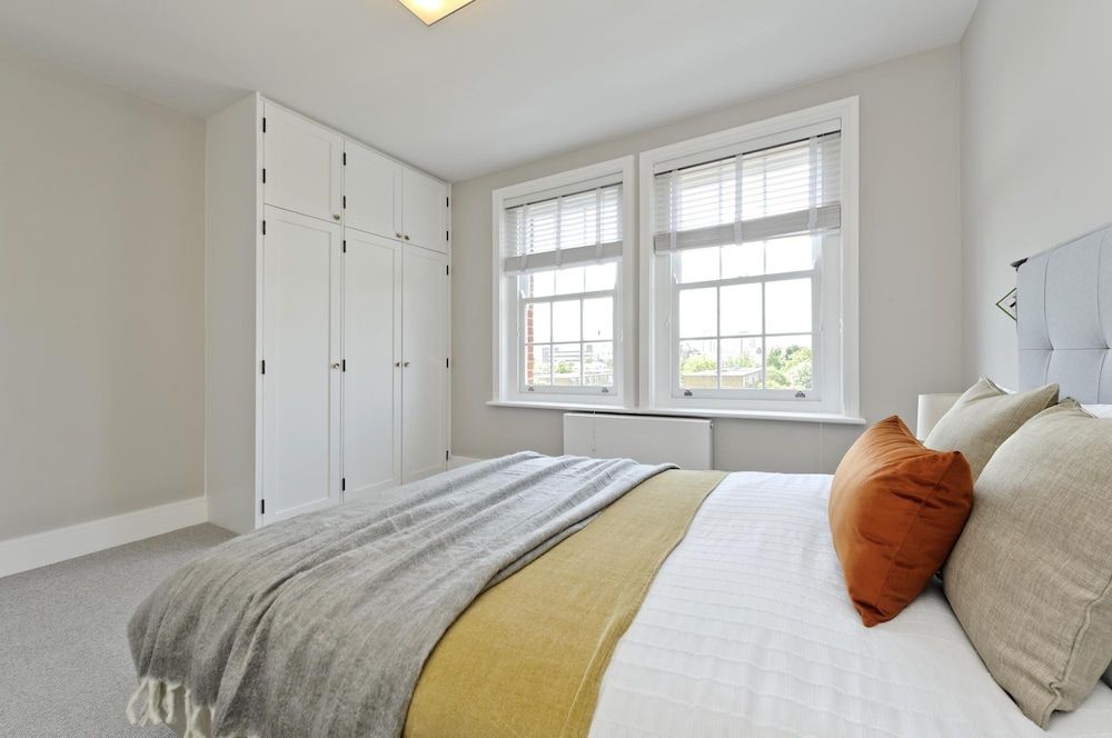 Fabulous Three Bedroom Flat Near Marylebone by Underthedoormat Apartment 4