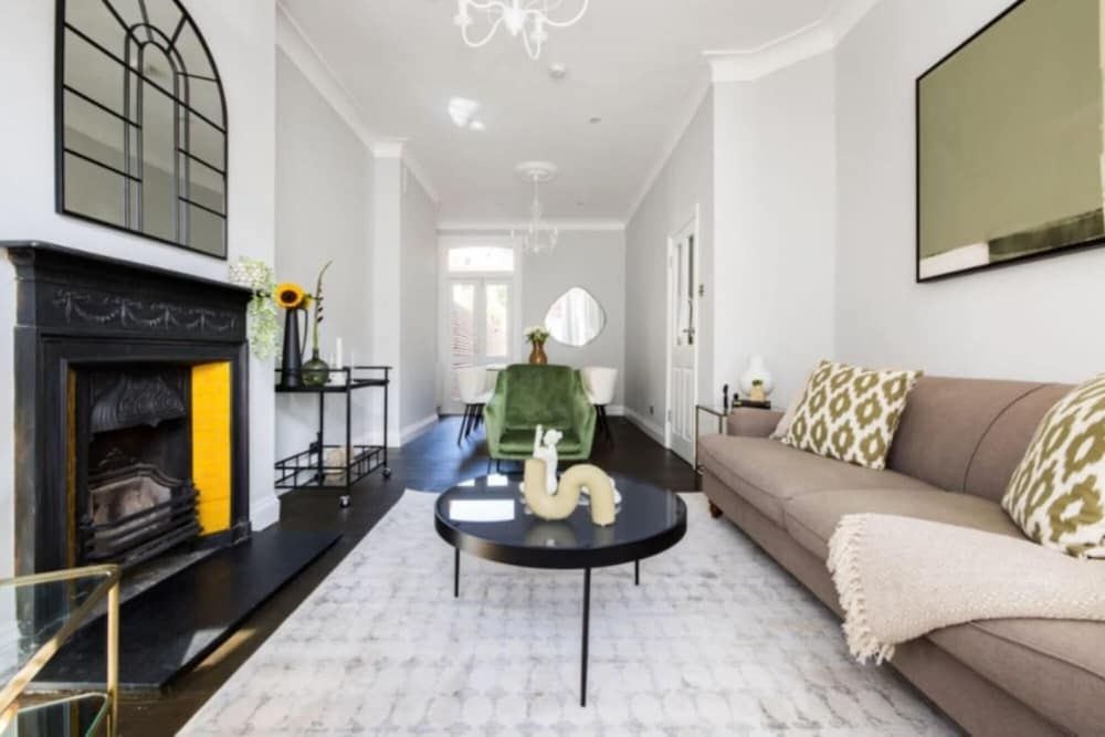 The Streatham Hill Wonder - Spacious 4bdr House With Garden and Terrace Apartment 25