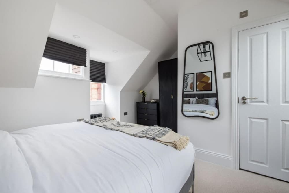 The Streatham Hill Wonder - Spacious 4bdr House With Garden and Terrace Apartment 15