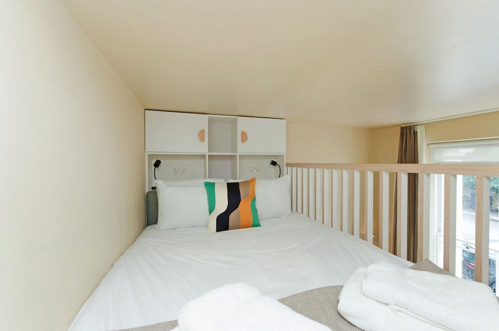 Apartment (0 Bedroom)