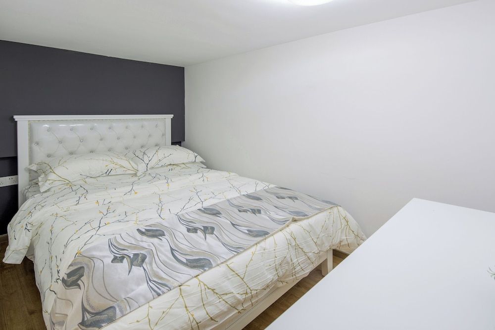 Serveyou International Apartment - Free Airport Pickup Service & Free Canton Fair Shuttle Bus Comfort Loft, 1 Bedroom, City View 2