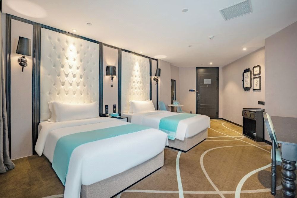 Comfort Twin Room