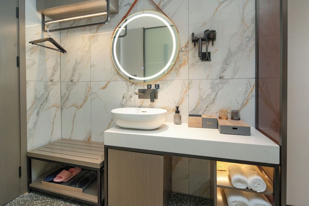 HuaLv Hotel - Guangzhou Zhujiang Wuyang Comfort Twin Room, Multiple Beds, Private Bathroom 5