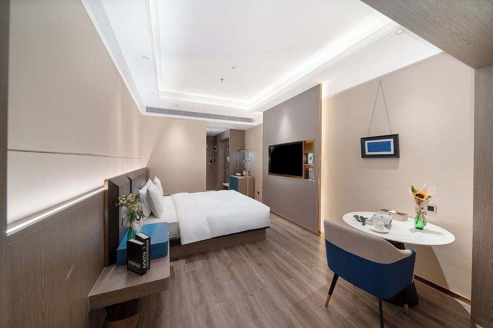 Echarm plus International Hotel Guangzhou Changgang Subway Station - Free Shuttle Bus to Canton Fair Complex During Canton Fair Period Luxury Room 4