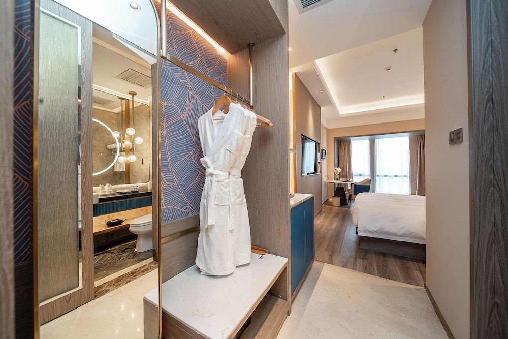 Echarm plus International Hotel Guangzhou Changgang Subway Station - Free Shuttle Bus to Canton Fair Complex During Canton Fair Period Luxury Room 7