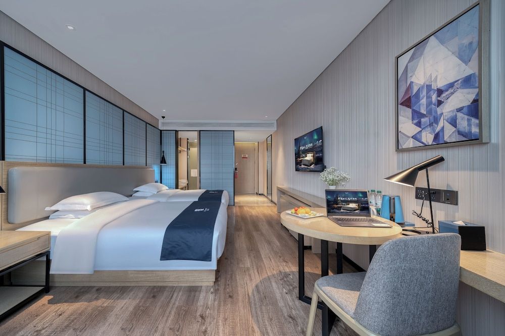 Luxury Twin Room
