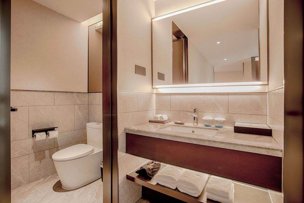 Executive Studio Suite, Non Smoking, Courtyard View