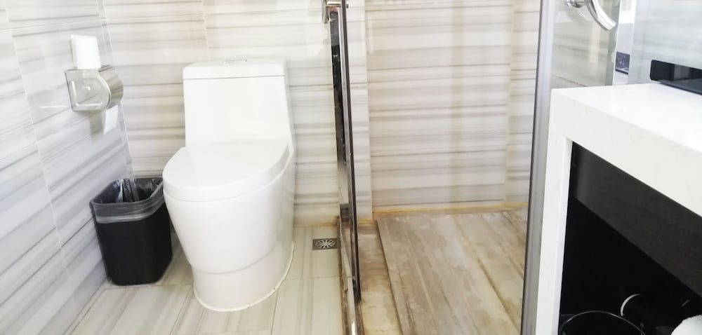 XANA LITE Hotel Shixi Metro Station Superior Double Room 8