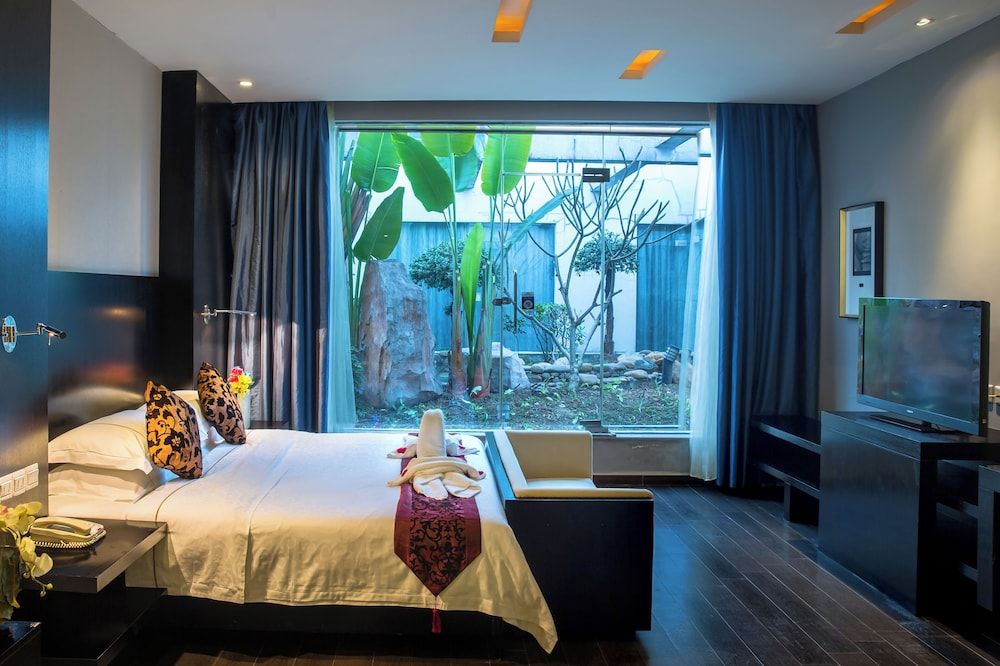 Luxury Single Room, Non Smoking, Garden View