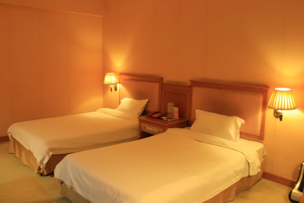 Business Twin Room