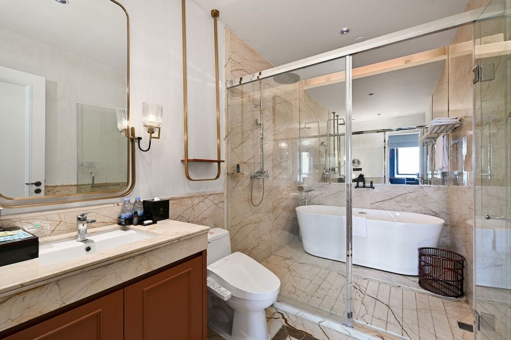 President Hotel Guangzhou Changlong Standard King Room 3