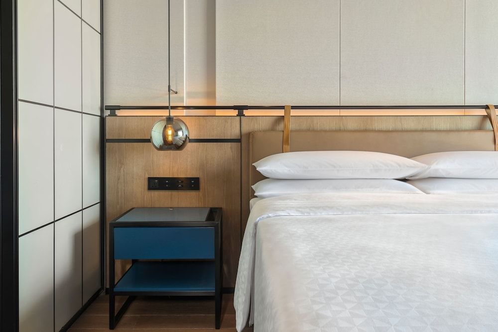 Classic Room, 1 King Bed