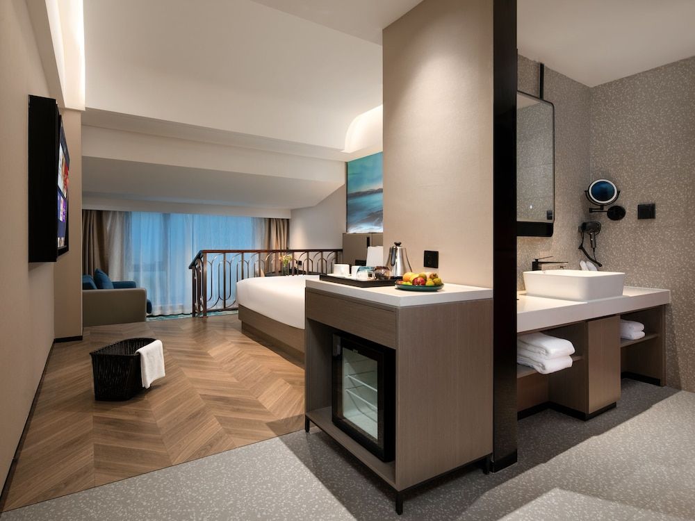 Echarm International Hotel Zhujiang New Town Wuyangcun Metro Station - Free Deliver Service to Canton Fair Complex During Canton Fair Period