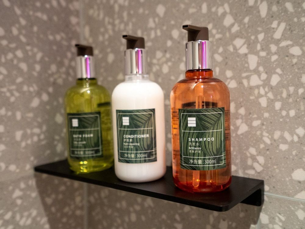 Echarm PLUS International Hotel Zhujiang New Town Wuyangcun Metro Station - Free Deliver Service to Canton Fair Complex During Canton Fair Period Superior Double Room 3