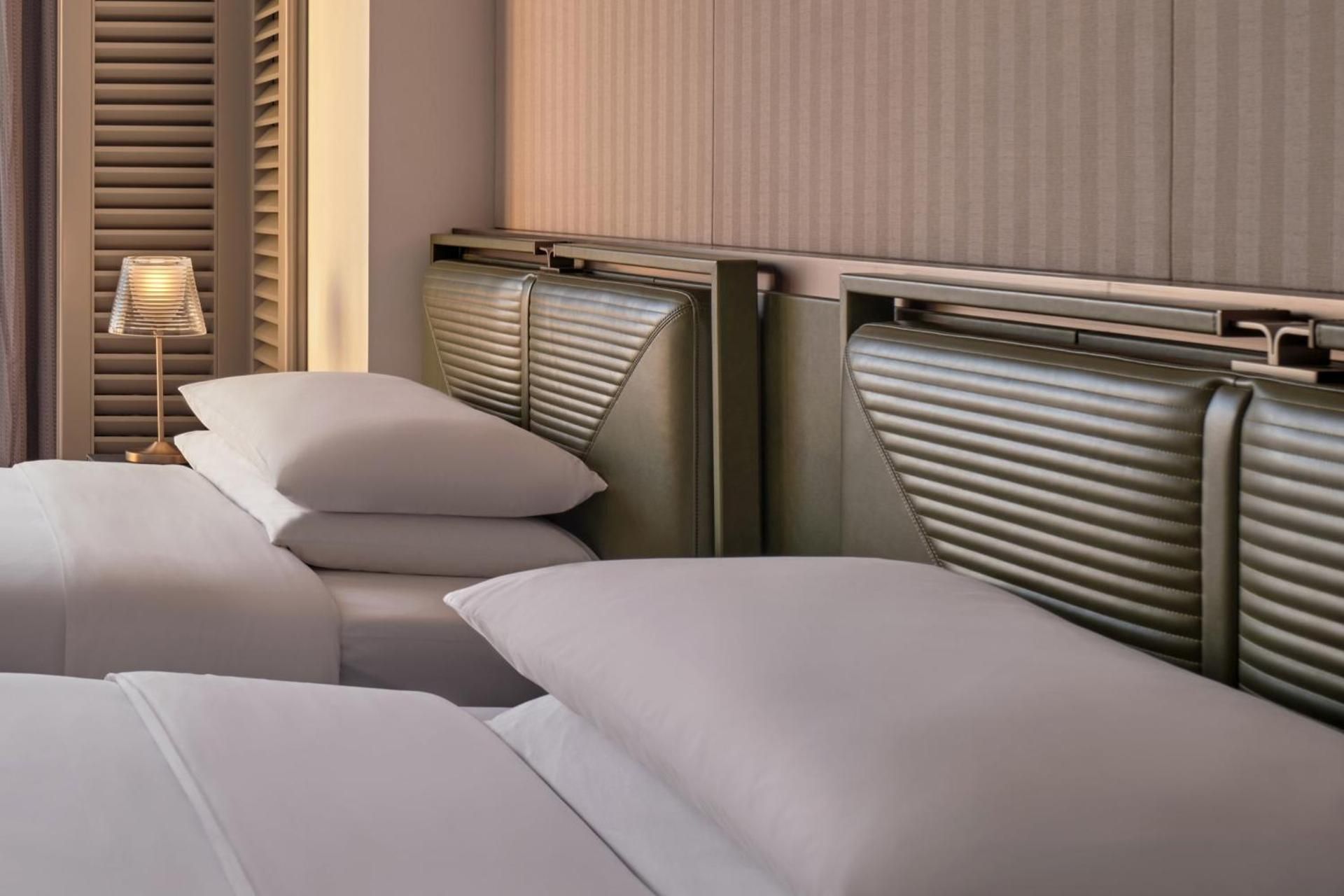 Classic Double Room with Two Double Beds and Bund View