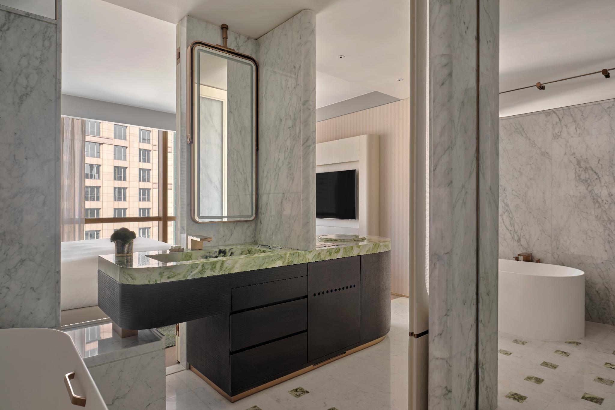 Regent Shanghai On The Bund By IHG 1 King Classic 3