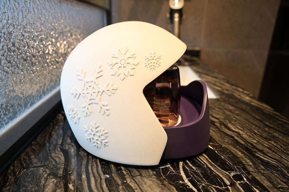 Crowne Plaza Shanghai Snow World by IHG Standard Room, 1 King Bed, Accessible Bathtub 3