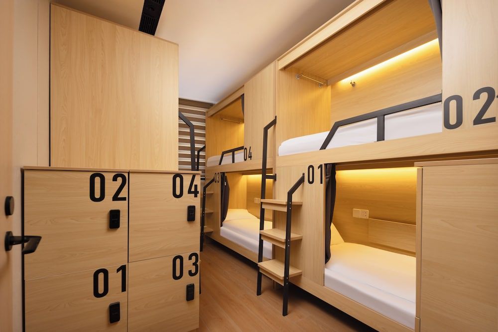 Basic Shared Dormitory, Women only