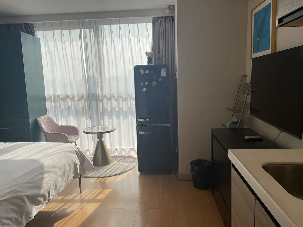 Leleju Boutique Apartment Shanghai City Double Room, Kitchenette, City View (2204) 7