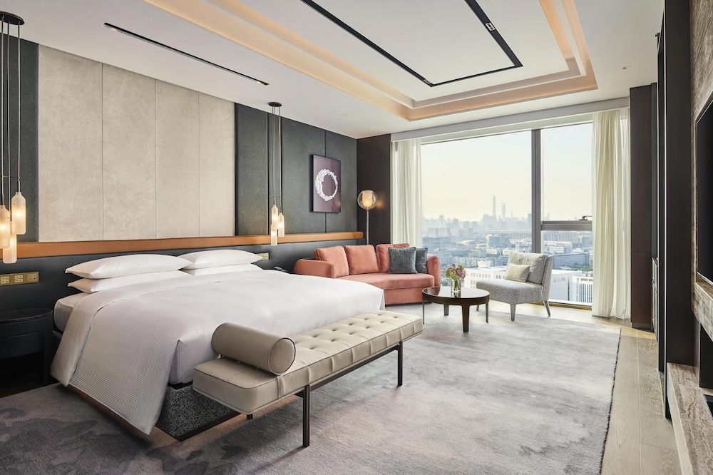 King Presidential Suite