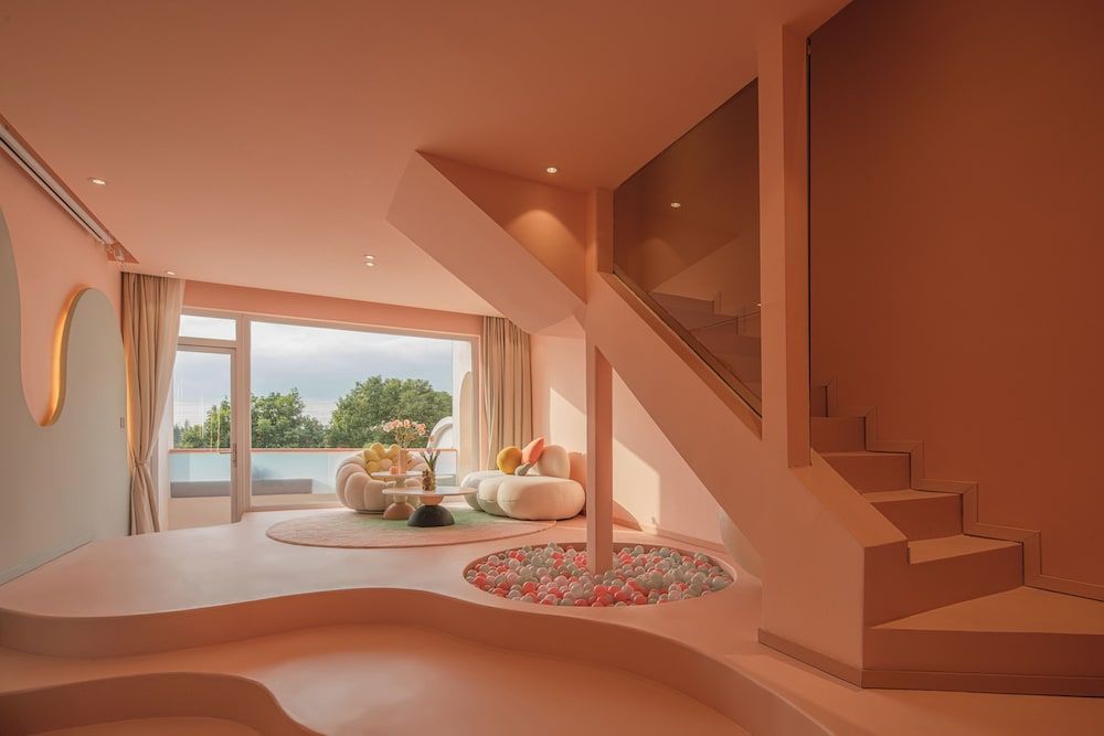 Qi Meng Rainbow bridge branch