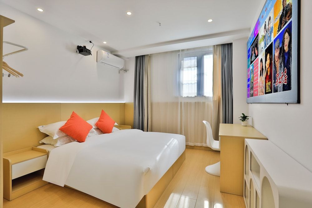 Classic Double Room