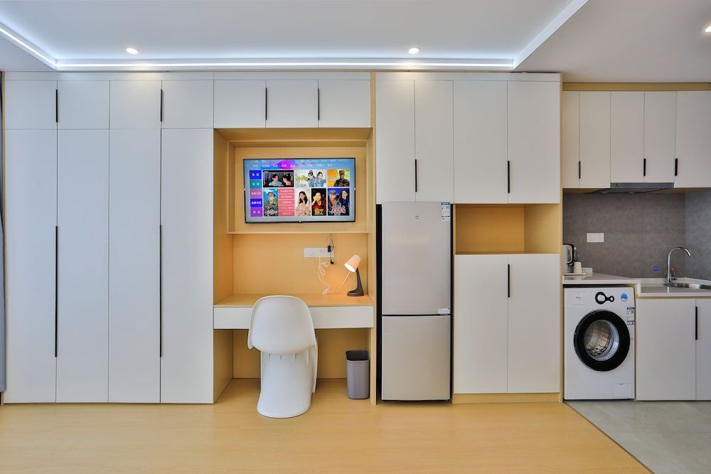 Shanghai Meihao Premium Journey Hotel (Shanghai International Tourism Resort Store) Deluxe Twin Room 6